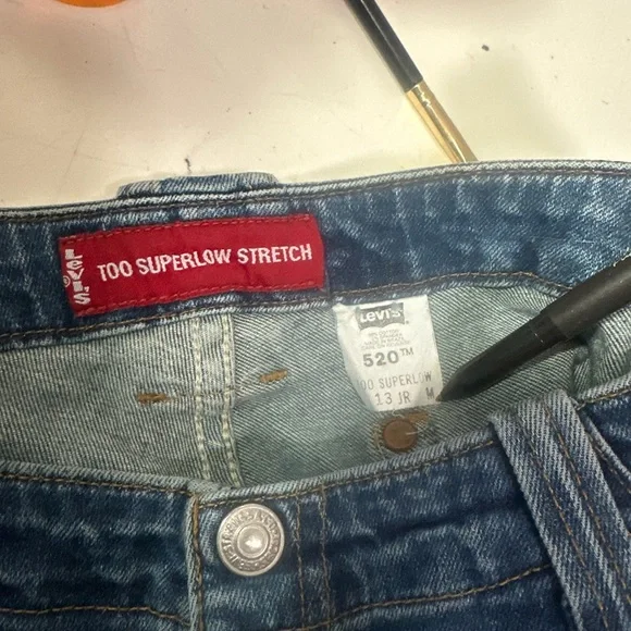 Vintage Levi's 520 Too Superlow stretch flare jeans size juniors 13 Médium wash - Picture 8 of 12